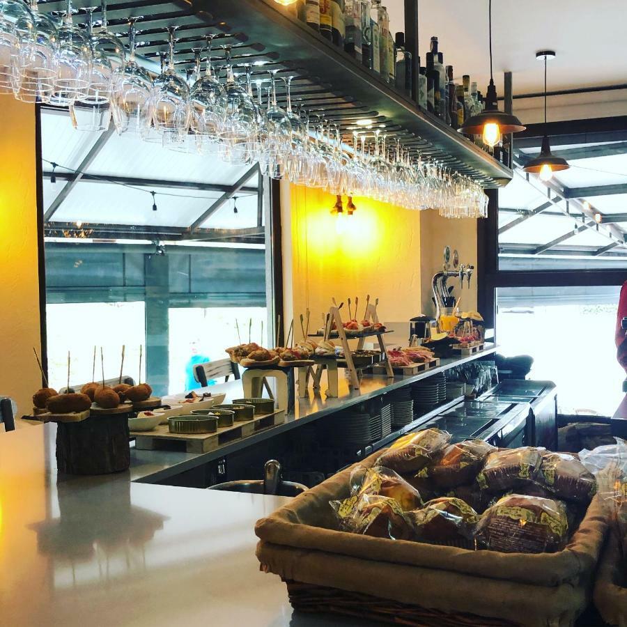 Hotel Tres Estrellas Casa Maribona Gela El Puente  Ngoại thất bức ảnh